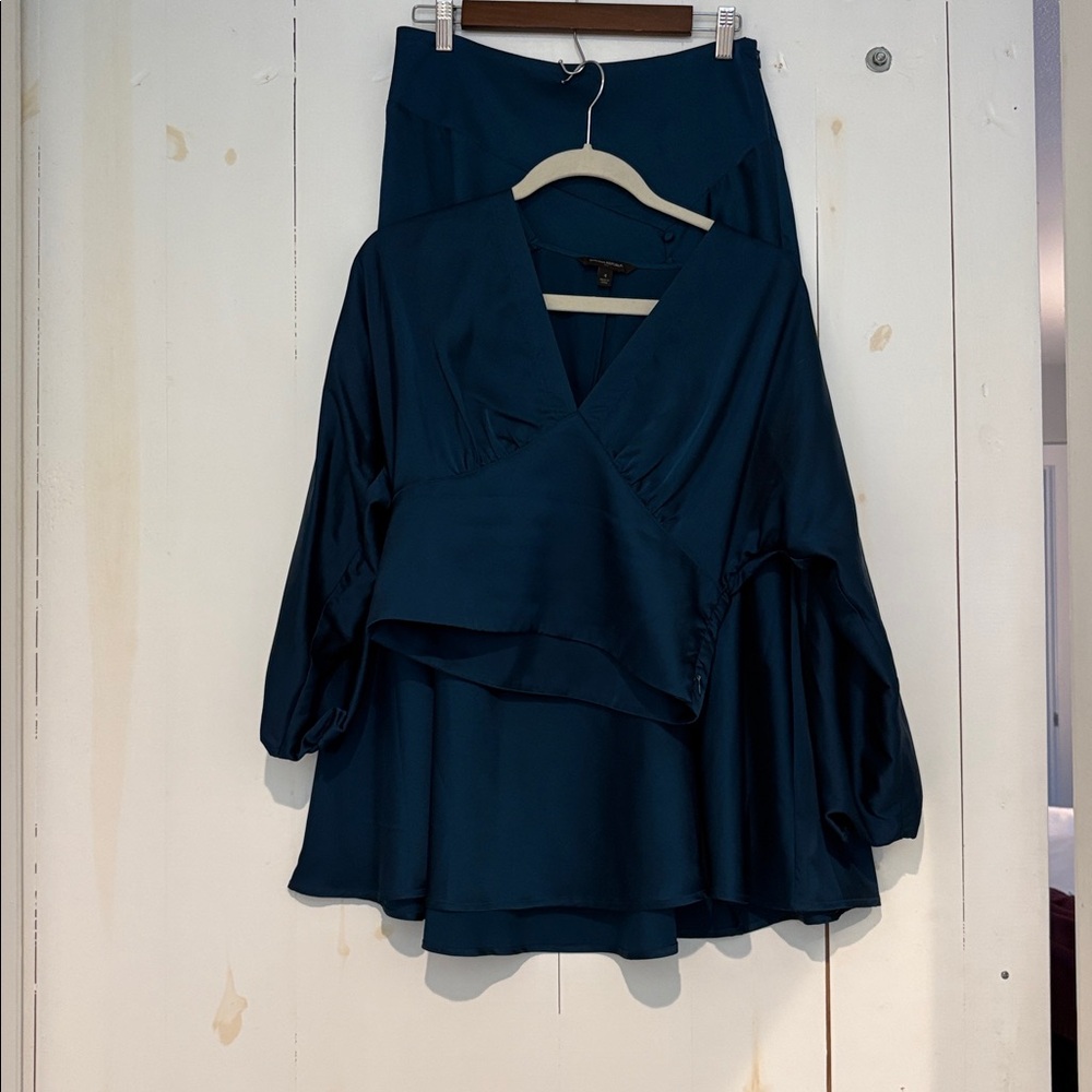 Banana Republic factory two item set
